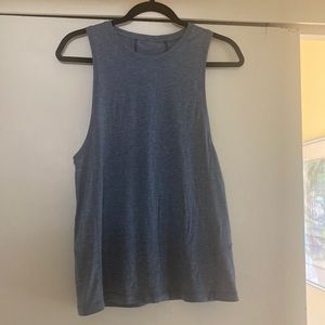 Lululemon muscle tank